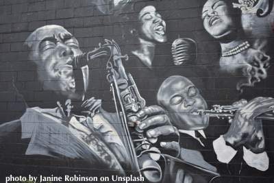 Famous jazz musicians painted on a mural